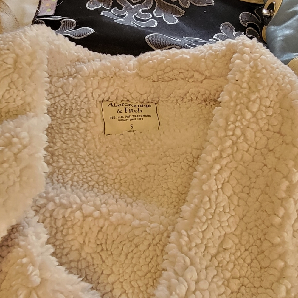 Abercrombie and Fitch Sweater